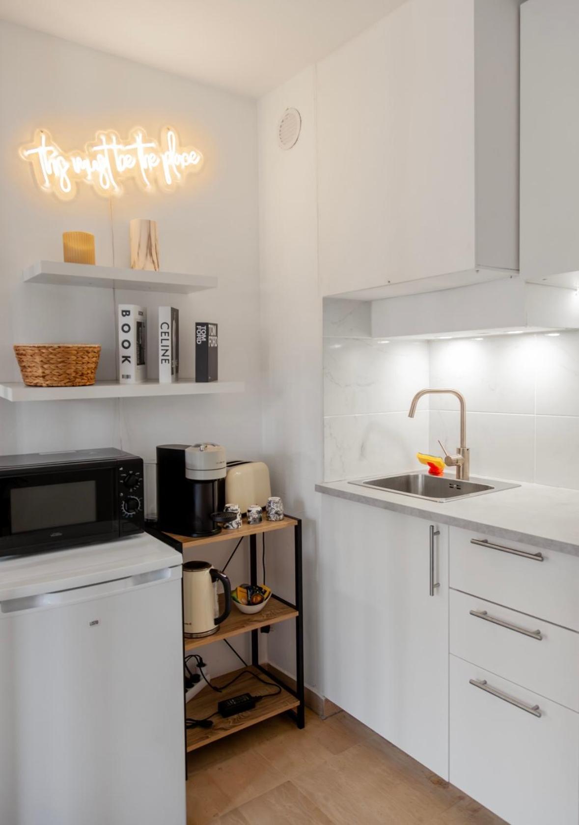 Studio Lumineux A 2 Mn A Pied De La Plage Канны Экстерьер фото